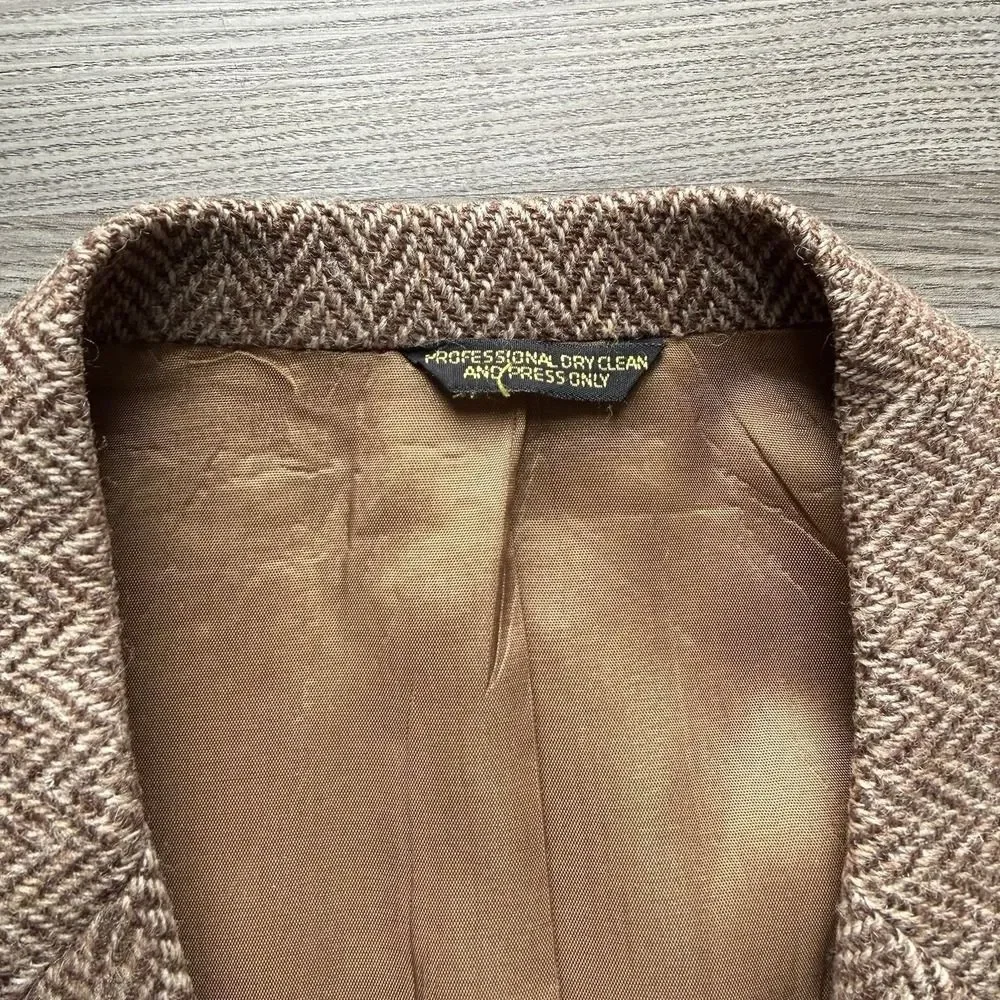 VTG Harris Tweed Blazer Mens 42 Brown Herringbone Wool Sport Coat Jacket